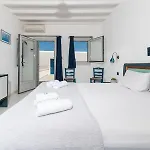 מלון Penelope Village 4*