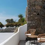 Penelope Village קאלו ליבאדי