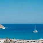 Отель Penelope Village 4*