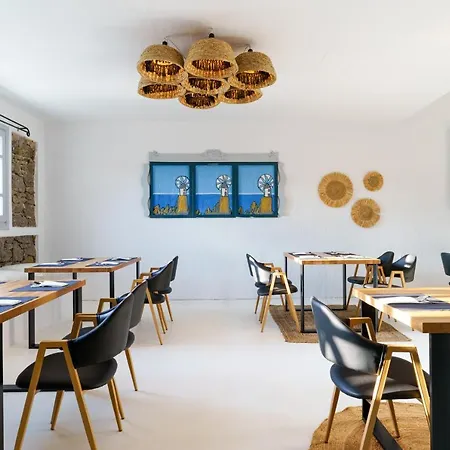 Penelope Village Hotel 4*