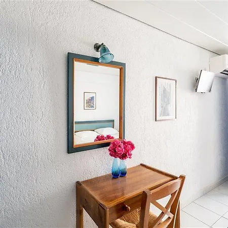 Penelope Village Hotel 4*