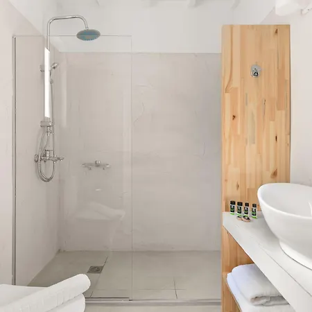 Hotel Penelope Village By Mr And Mrs White 4*