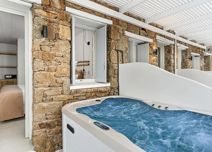 فندق Penelope Village 4*