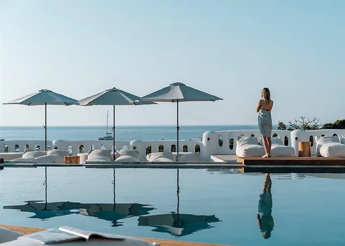 Penelope Village فندق